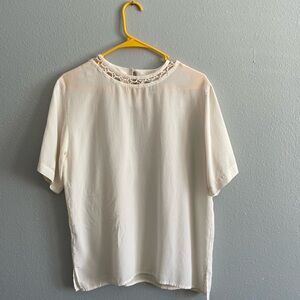100% Silk Blouse with Relaxed Fit and Rounded Neckline